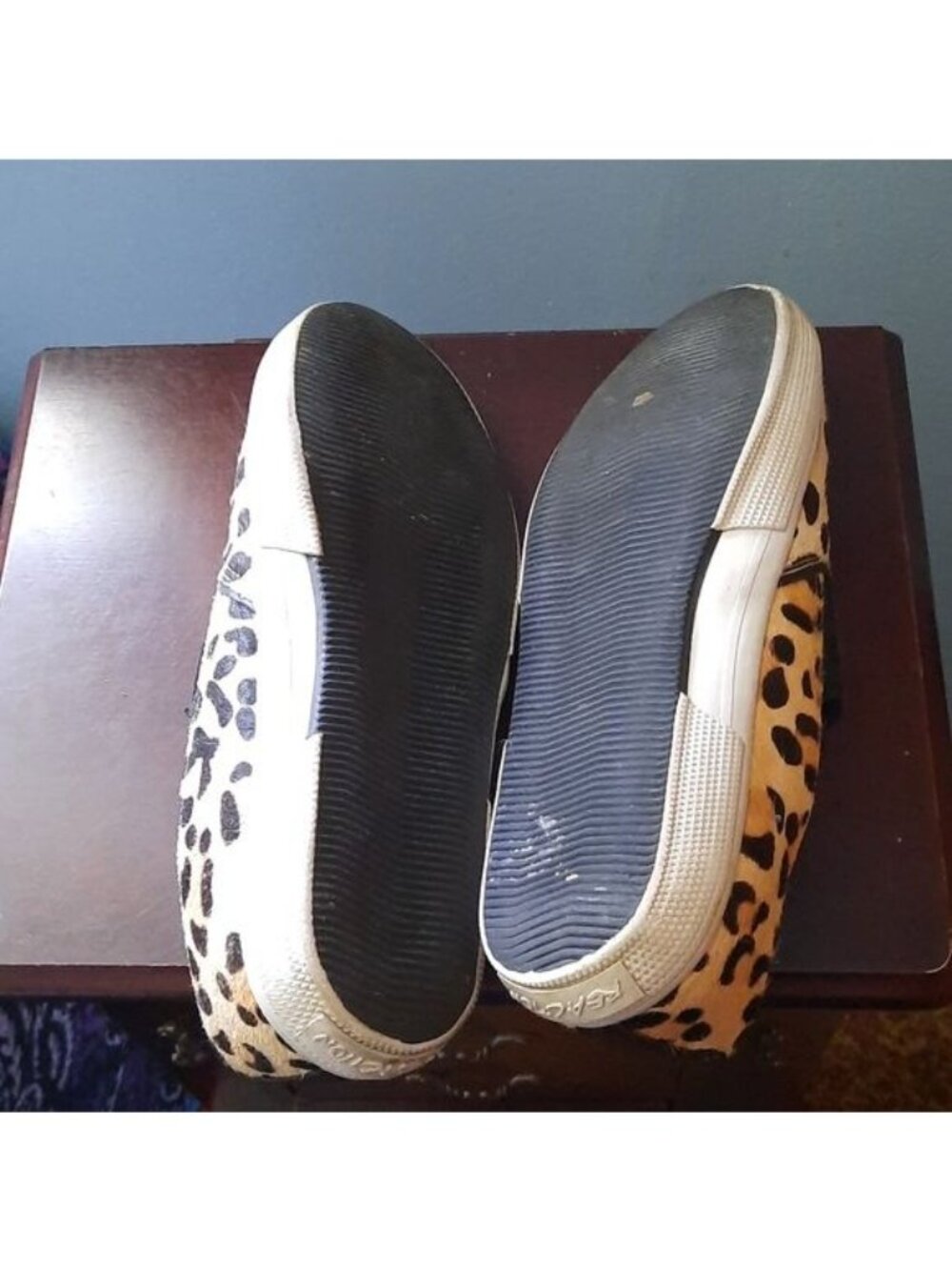 Kenneth Cole Reaction Womens Leopard Print Salt & Pep Slip On Loafers Size 9.5 - Picture 8 of 9